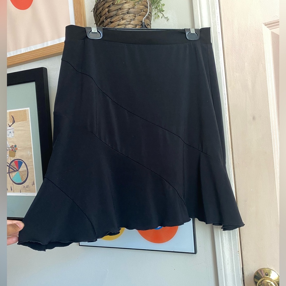 black skirt